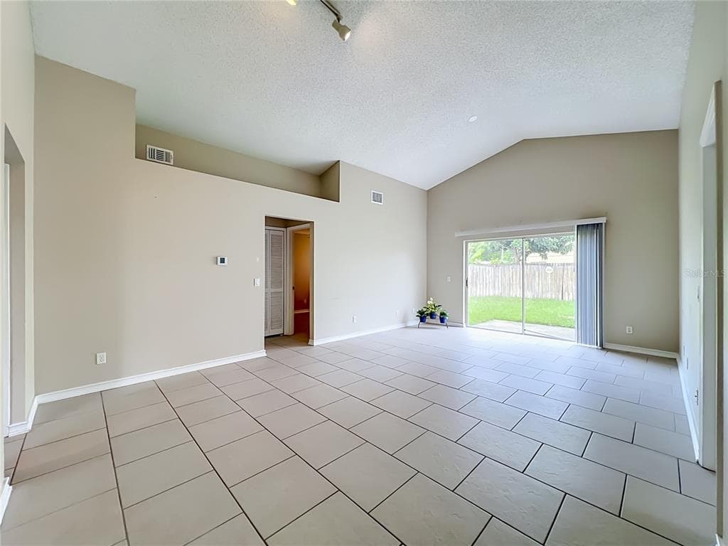 930 RIVECON AVENUE, ORLANDO, FL 32825 — zdjęcie 3
