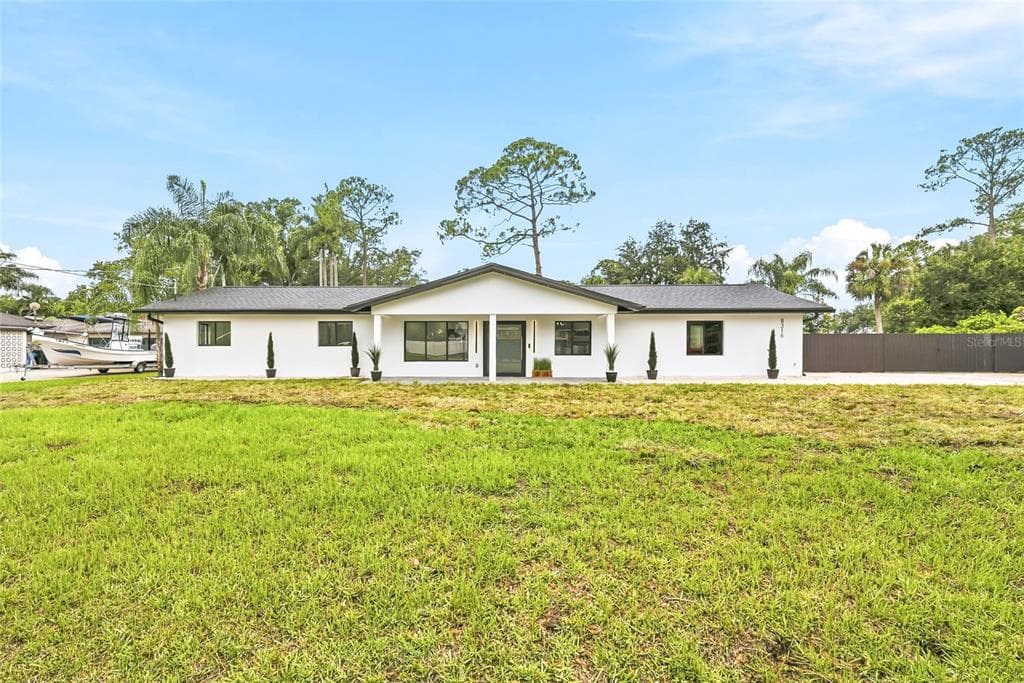 8316 W FOREST CIRCLE, TAMPA, FL 33615 — zdjęcie 5