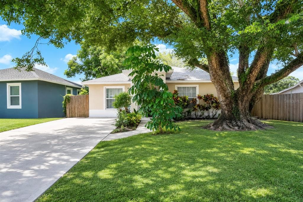 1120 11TH AVENUE S, ST PETERSBURG, FL 33705 — zdjęcie 2