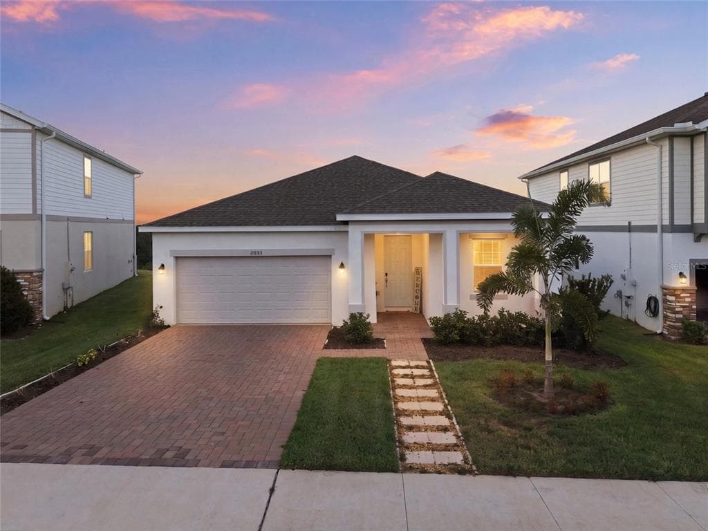 2053 HEART LAKE DRIVE, GROVELAND, FL 34736