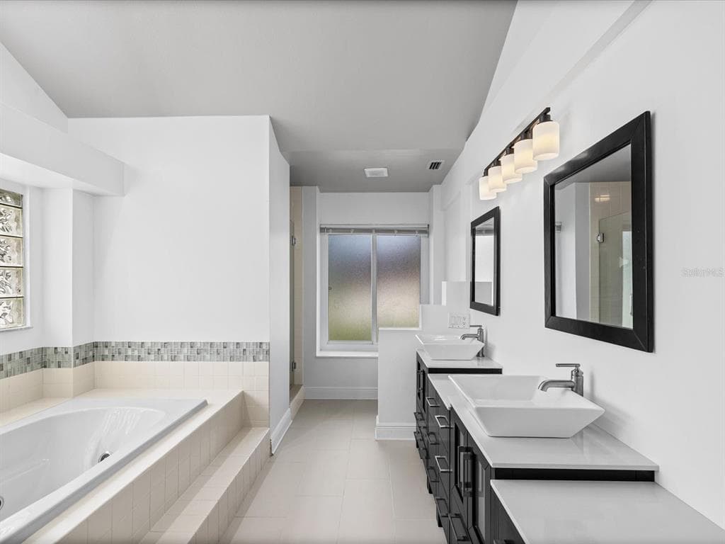 1302 HENRY AVENUE, SPRING HILL, FL 34608 — zdjęcie 4