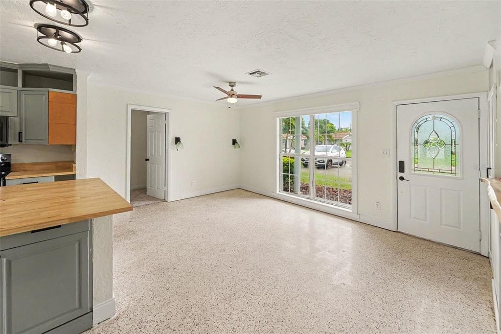 766 41ST AVENUE NE, ST PETERSBURG, FL 33703 — zdjęcie 3