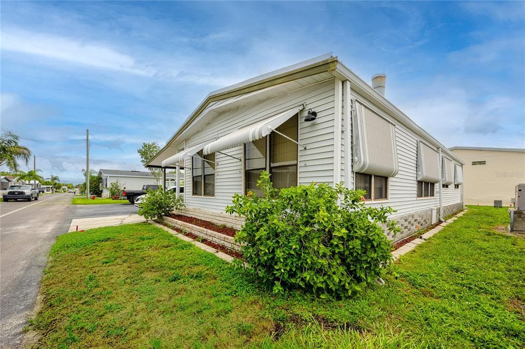 6821 AMERICANA DRIVE NE # 106, ST PETERSBURG, FL 33702 — zdjęcie 5