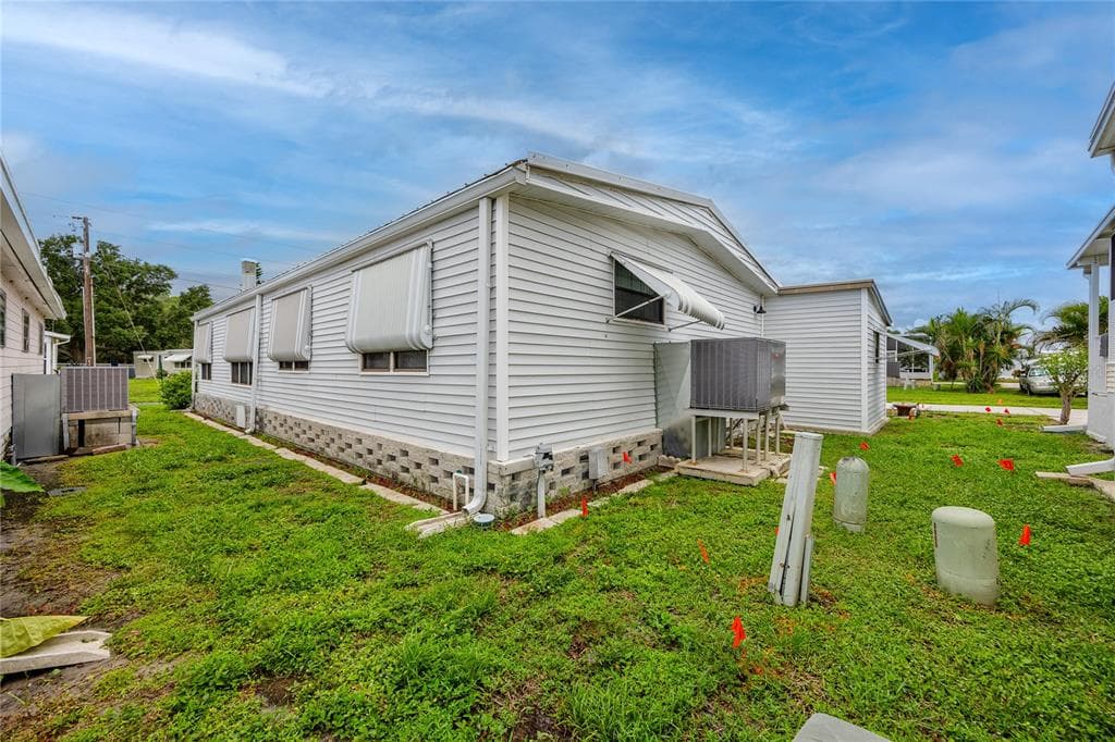 6821 AMERICANA DRIVE NE # 106, ST PETERSBURG, FL 33702 — zdjęcie 4