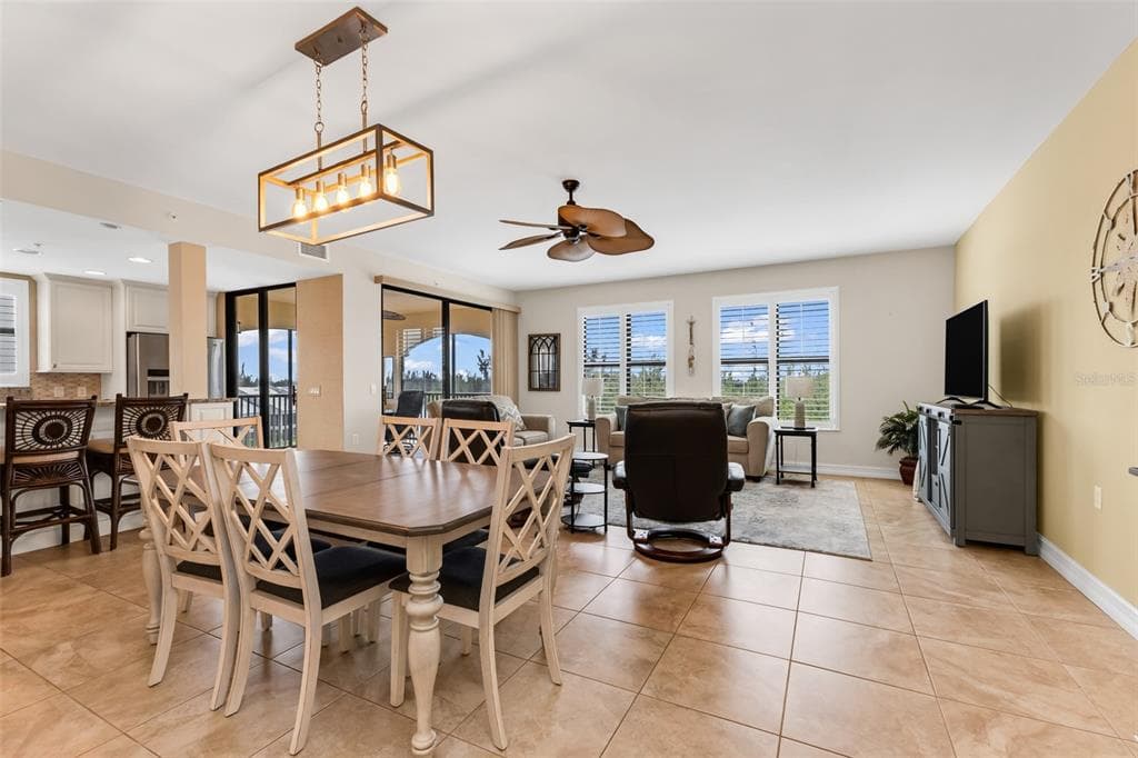 3340 WOOD THRUSH DRIVE # 241, PUNTA GORDA, FL 33950 — zdjęcie 4