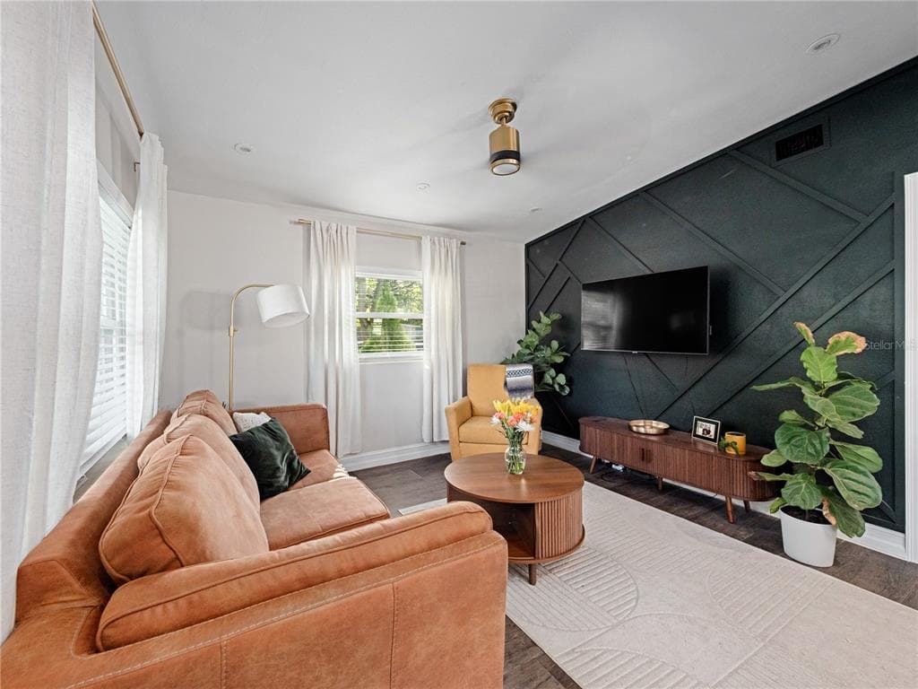 106 E JINKINS CIRCLE, SANFORD, FL 32773 — zdjęcie 4