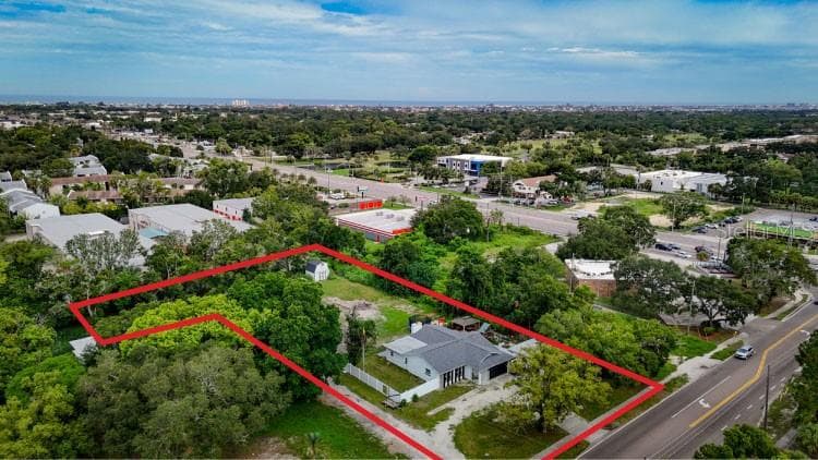 11635 131ST STREET, LARGO, FL 33774