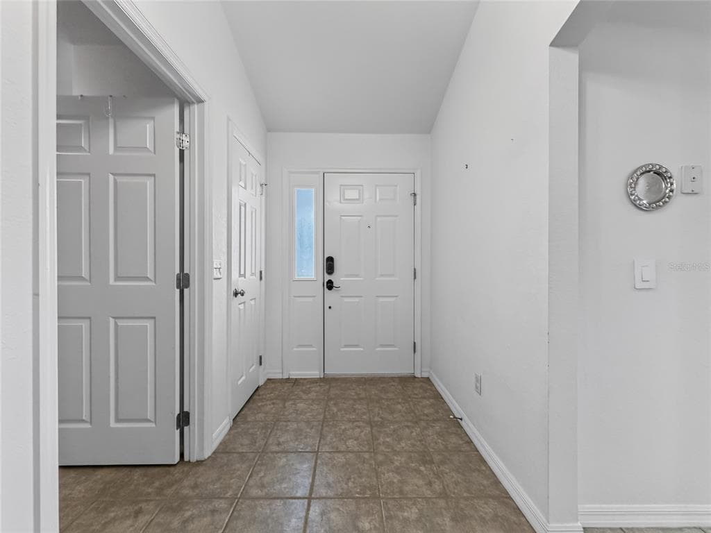 370 CARRIAGE LANE, LADY LAKE, FL 32159 — zdjęcie 5