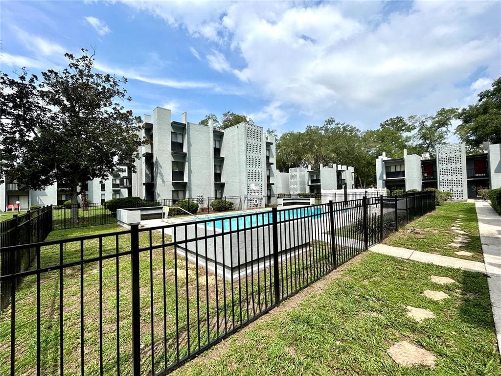 407 NW 39TH RD # 407C, GAINESVILLE, FL 32607 — zdjęcie 2