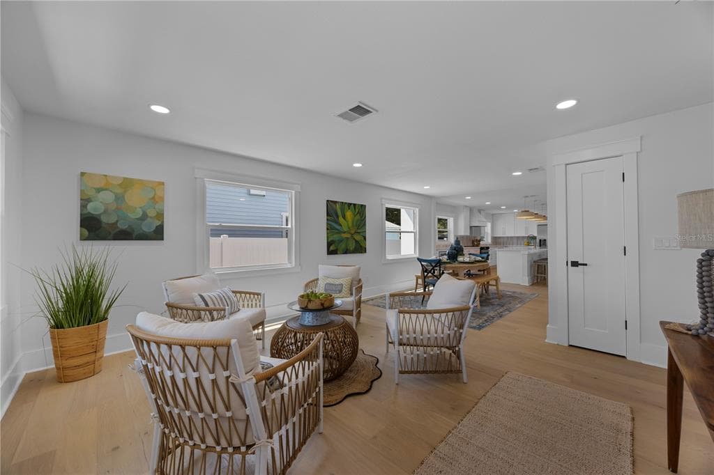 4621 4TH AVENUE N, ST PETERSBURG, FL 33713 — zdjęcie 4