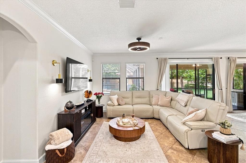 4508 GRAND LAKESIDE DRIVE E, PALM HARBOR, FL 34684 — zdjęcie 2