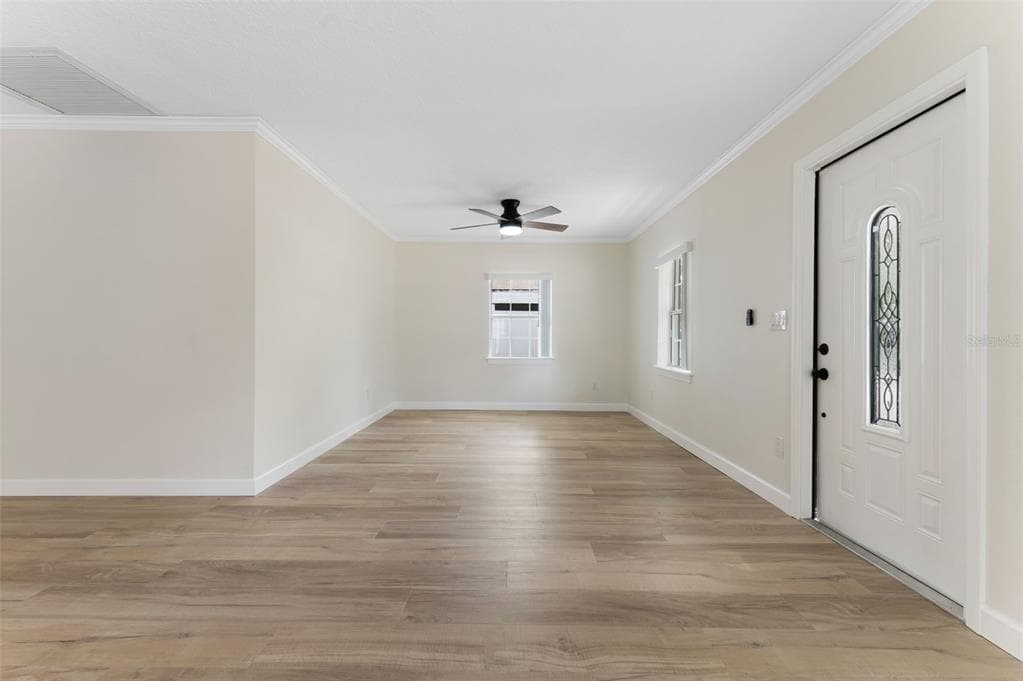 4727 W BAY VISTA AVENUE, TAMPA, FL 33611 — zdjęcie 4
