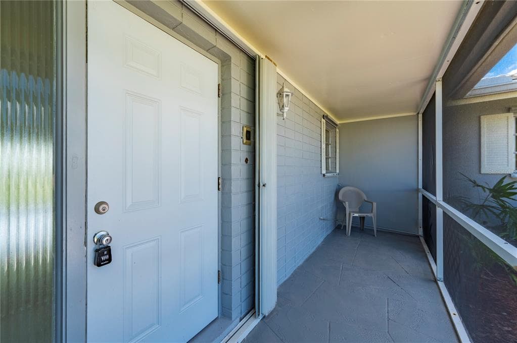 110 GULFVIEW ROAD, PUNTA GORDA, FL 33950 — zdjęcie 5