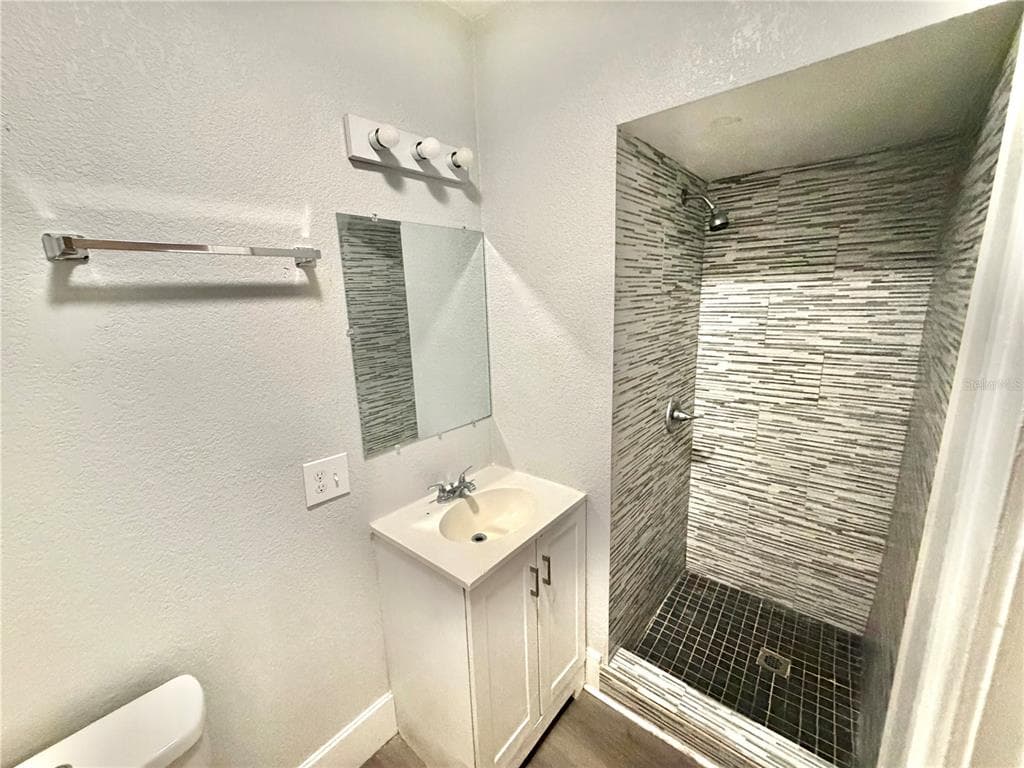 4700 10TH AVENUE S, ST PETERSBURG, FL 33711 — zdjęcie 4