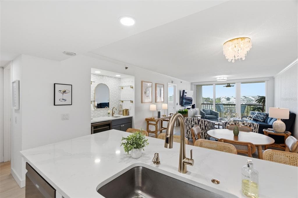 11590 SHIPWATCH DRIVE # 542, LARGO, FL 33774 — zdjęcie 3