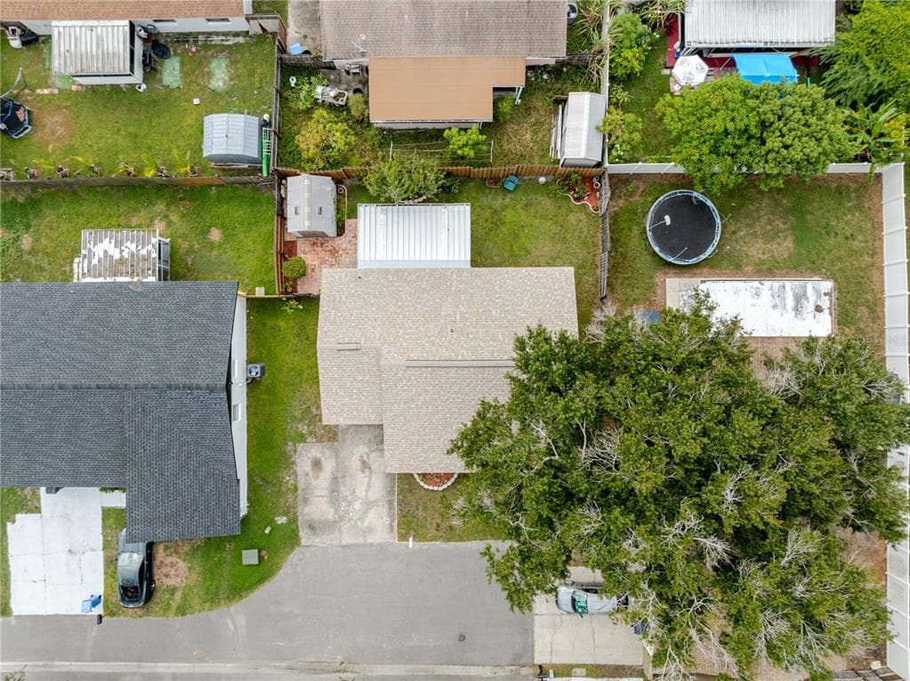 10118 HUNTERS POINT COURT, TAMPA, FL 33615 — zdjęcie 4