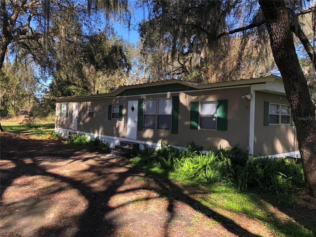 6382 BAKER ROAD, KEYSTONE HEIGHTS, FL 32656