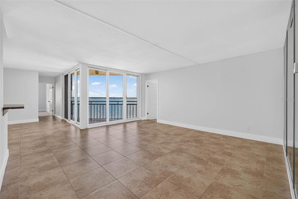 5541 PUERTA DEL SOL BOULEVARD S # 412, ST PETERSBURG, FL 33715 — zdjęcie 3