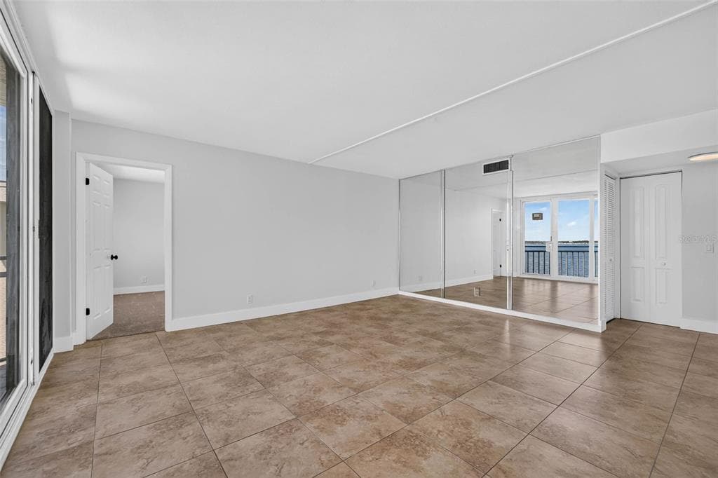 5541 PUERTA DEL SOL BOULEVARD S # 412, ST PETERSBURG, FL 33715 — zdjęcie 5