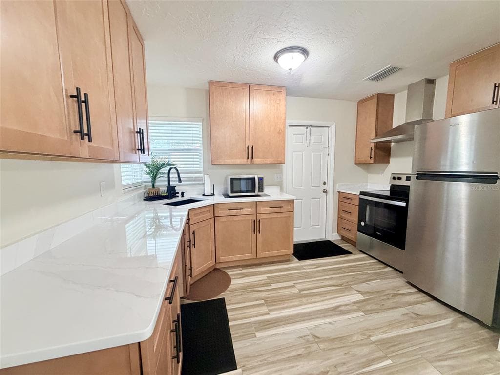 1650 HASTINGS DRIVE, DELTONA, FL 32725 — zdjęcie 2