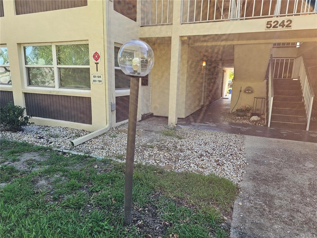 5242 OPAL LANE # 101, NEW PORT RICHEY, FL 34652 — zdjęcie 2