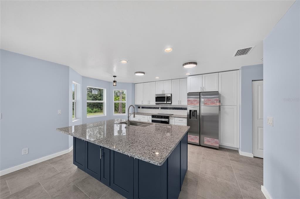 428 SW 19TH AVENUE, CAPE CORAL, FL 33991 — zdjęcie 2