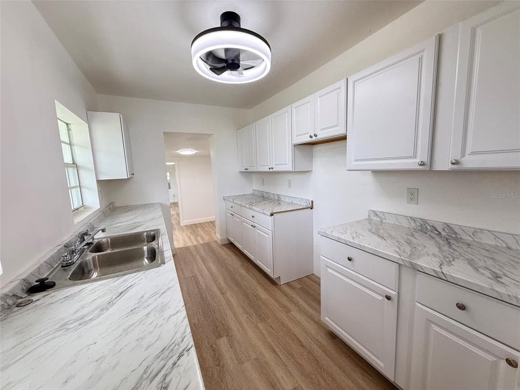 165 E POMELO STREET, GROVELAND, FL 34736 — zdjęcie 5