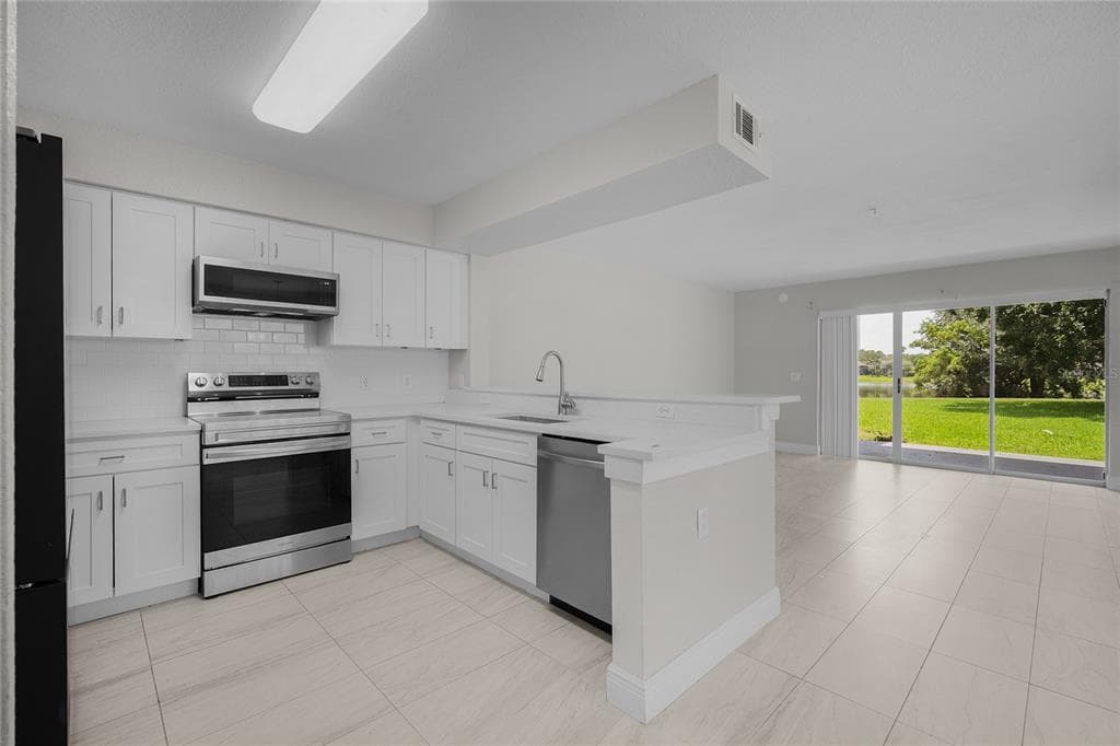 13929 FAIRWAY ISLAND DRIVE # 818, ORLANDO, FL 32837 — zdjęcie 4