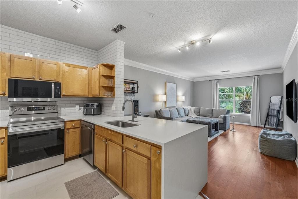 4207 S DALE MABRY HIGHWAY # 8308, TAMPA, FL 33611