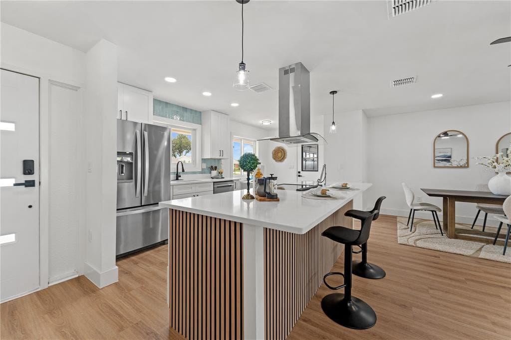 1406 SETON HALL DRIVE, SUN CITY CENTER, FL 33573 — zdjęcie 3