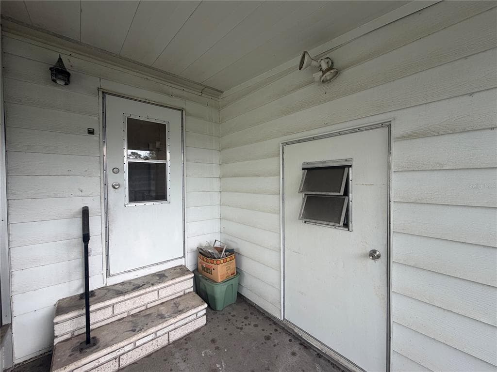 8017 FAIRLANE AVENUE, BROOKSVILLE, FL 34613 — zdjęcie 2