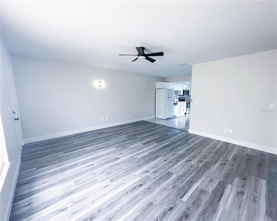 15 W COUNTRY COVE, KISSIMMEE, FL 34743 — zdjęcie 2
