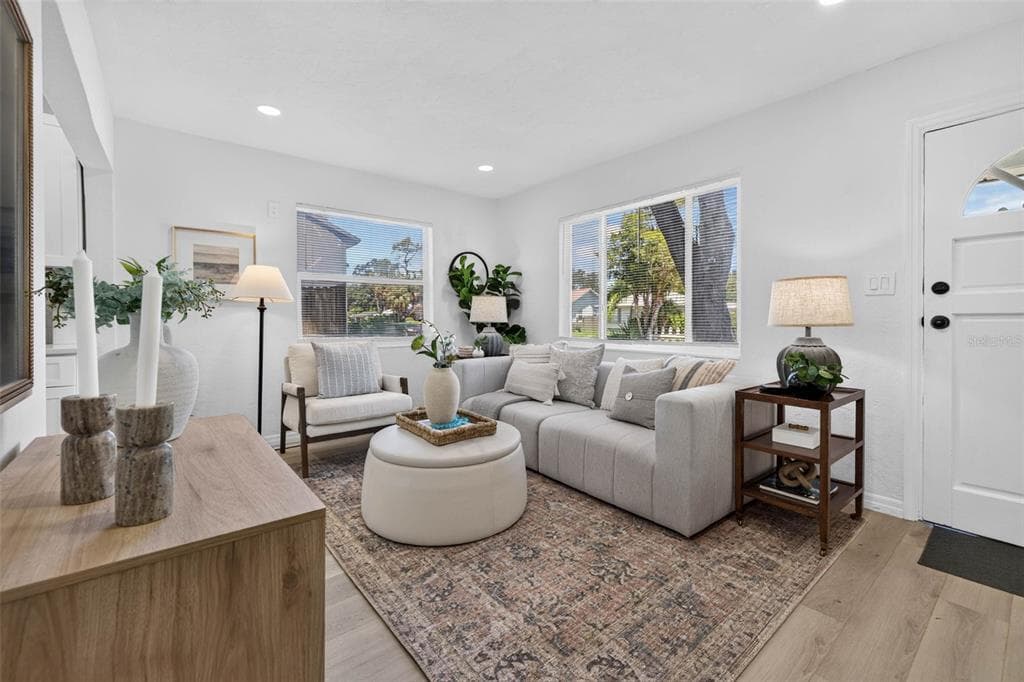 4110 3RD AVENUE S, ST PETERSBURG, FL 33711 — zdjęcie 5