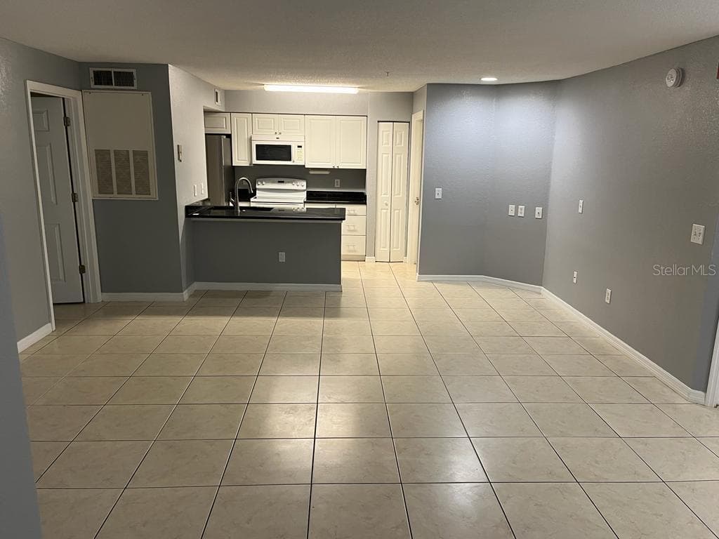 2207 ANTIGUA PLACE # 715, KISSIMMEE, FL 34741 — zdjęcie 3
