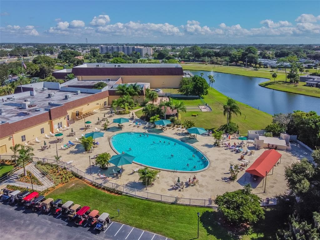 1105 JAMESON GREENS DRIVE # 1105, SUN CITY CENTER, FL 33573 — zdjęcie 2