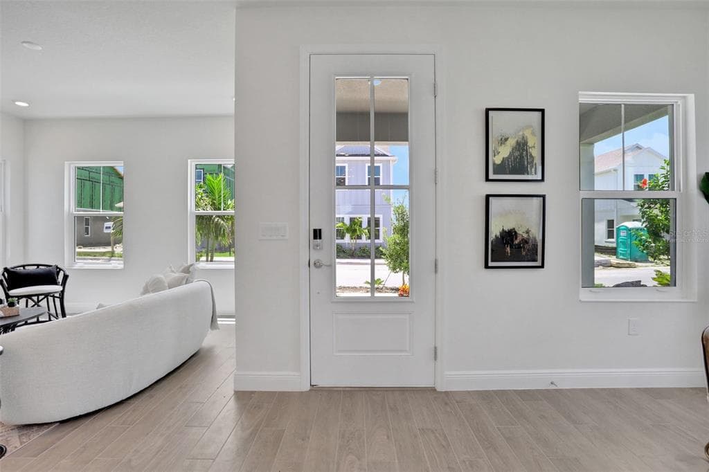 9124 WALCOTT LANE, LAKEWOOD RANCH, FL 34240 — zdjęcie 2