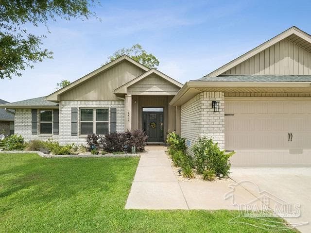 5717 Old Stone Blvd, Milton, FL 32570