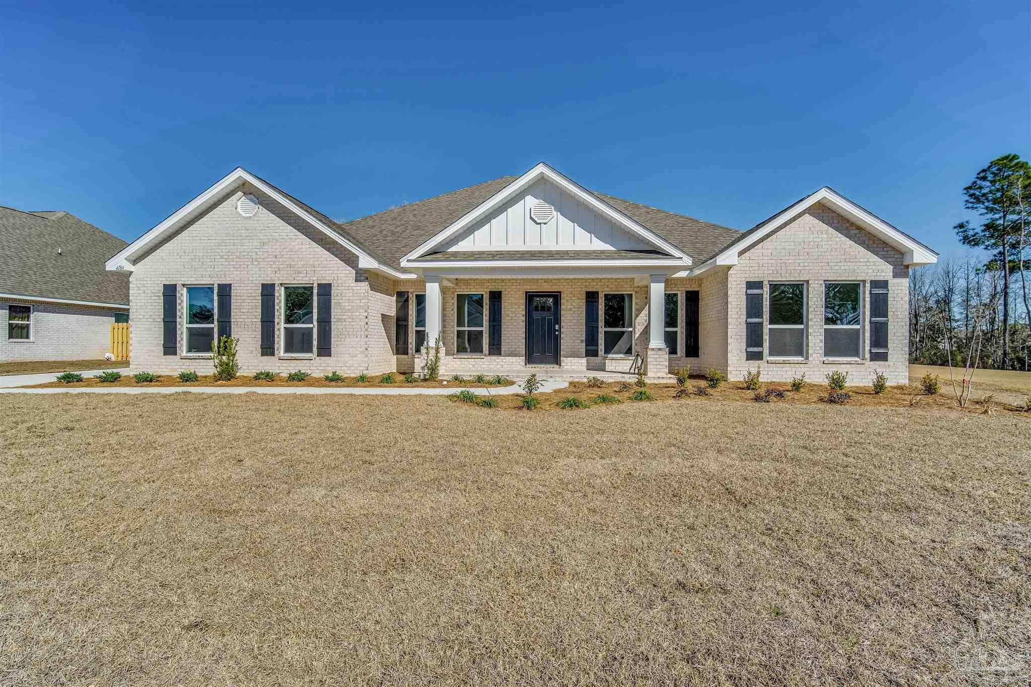 3074 Daybreak Ln, Pace, FL 32571