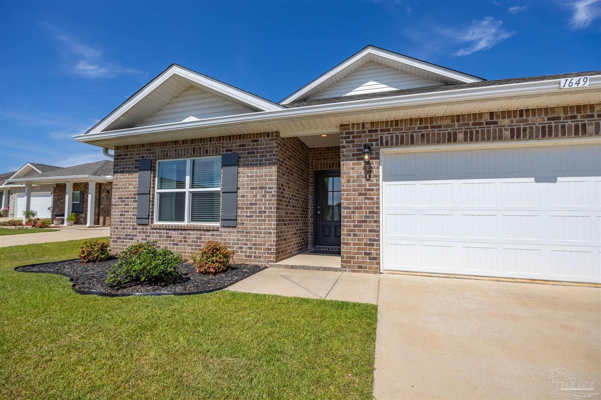 1649 Slate Dr, Cantonment, FL 32533