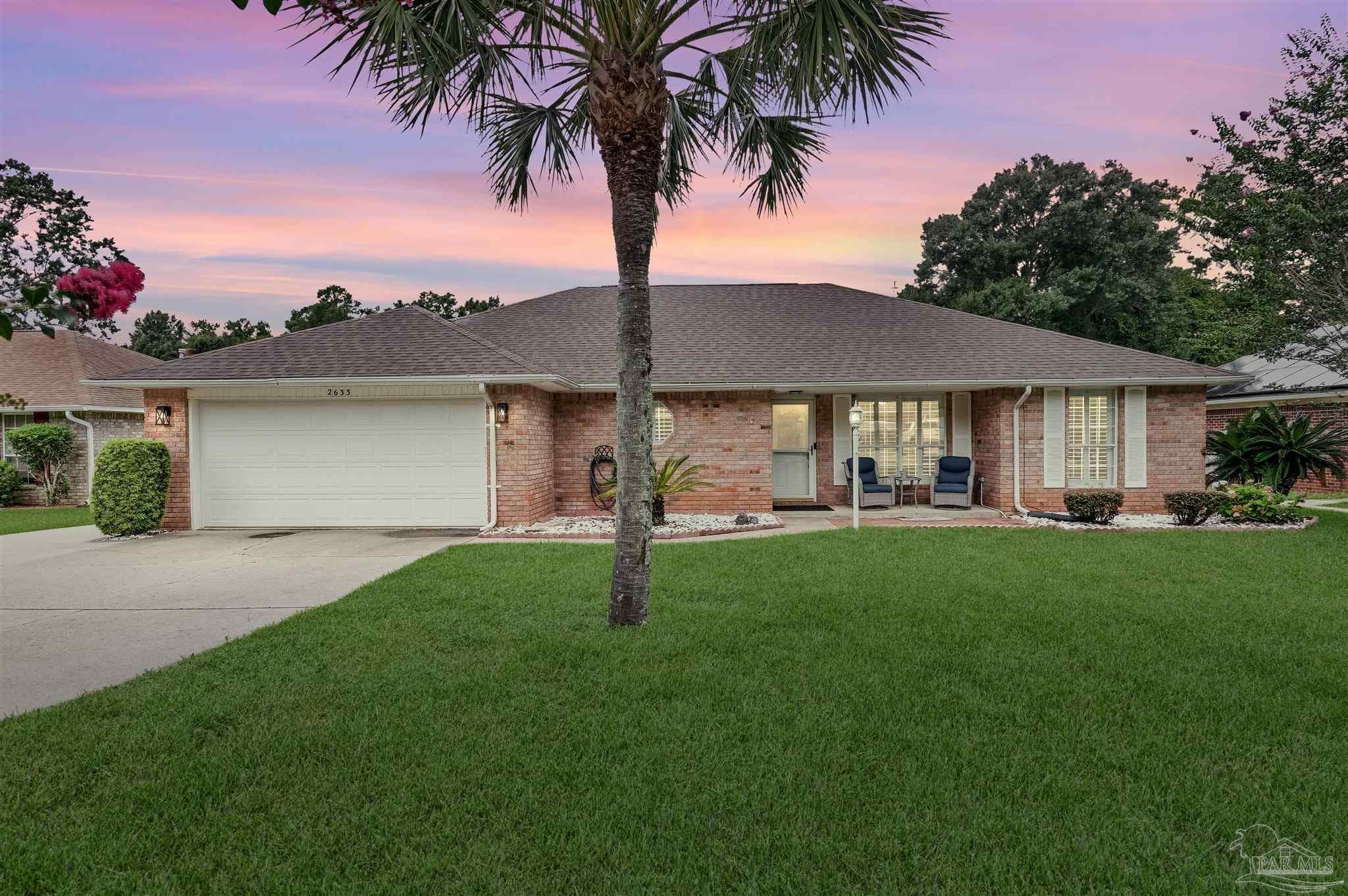 2633 Southern Oaks Dr, Cantonment, FL 32533