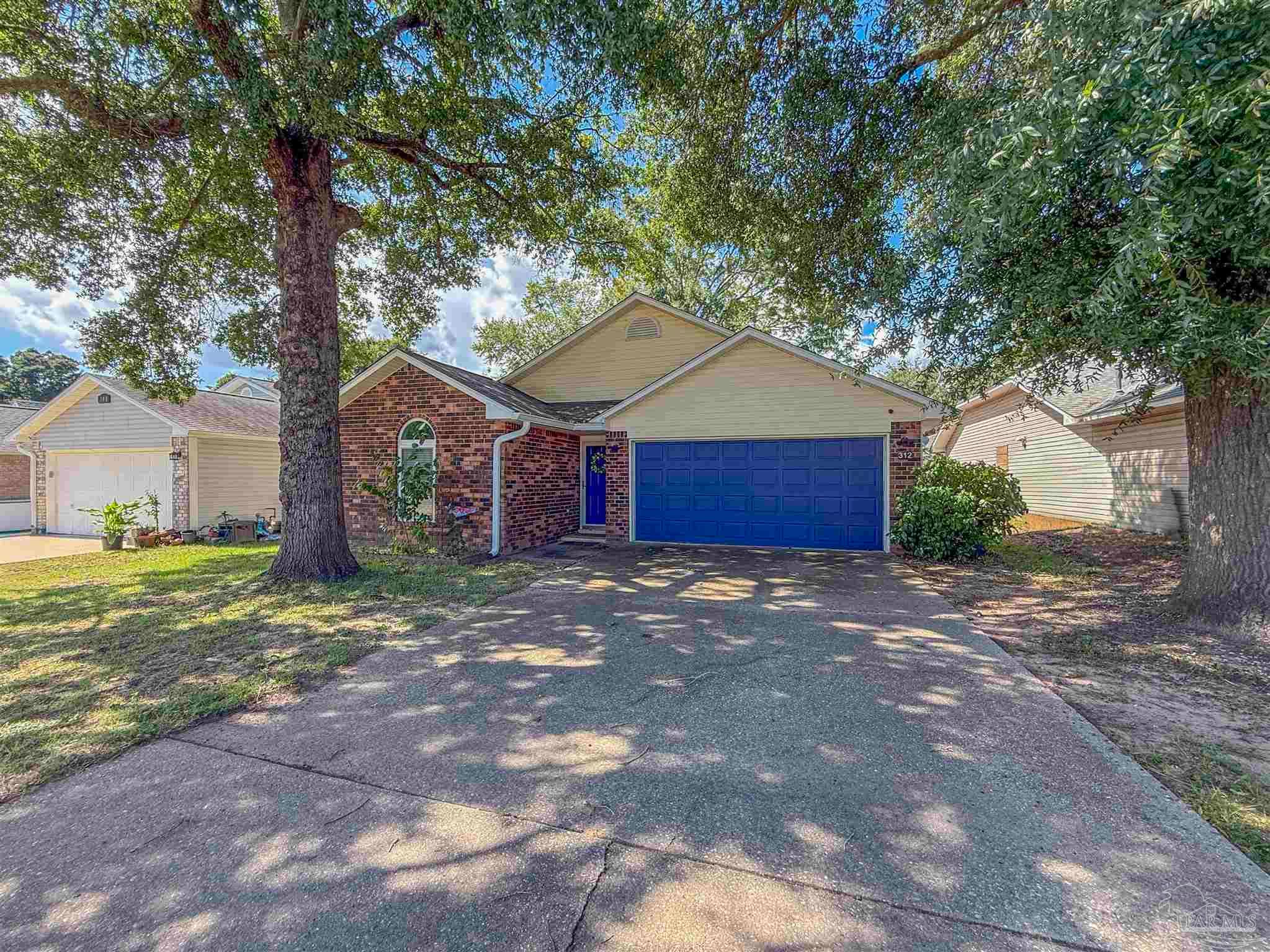 312 Pin Oak Ct, Pensacola, FL 32514