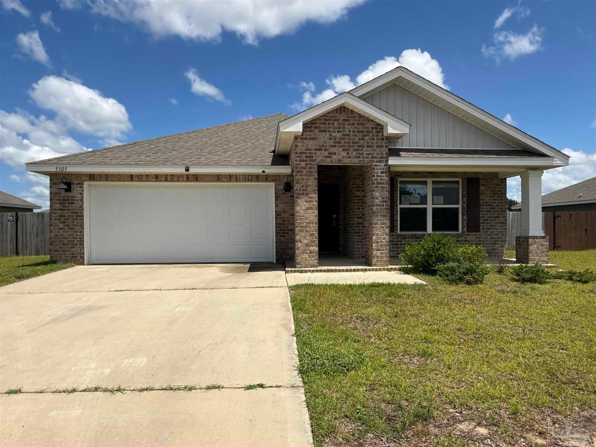 9309 Tara Cir, Milton, FL 32583