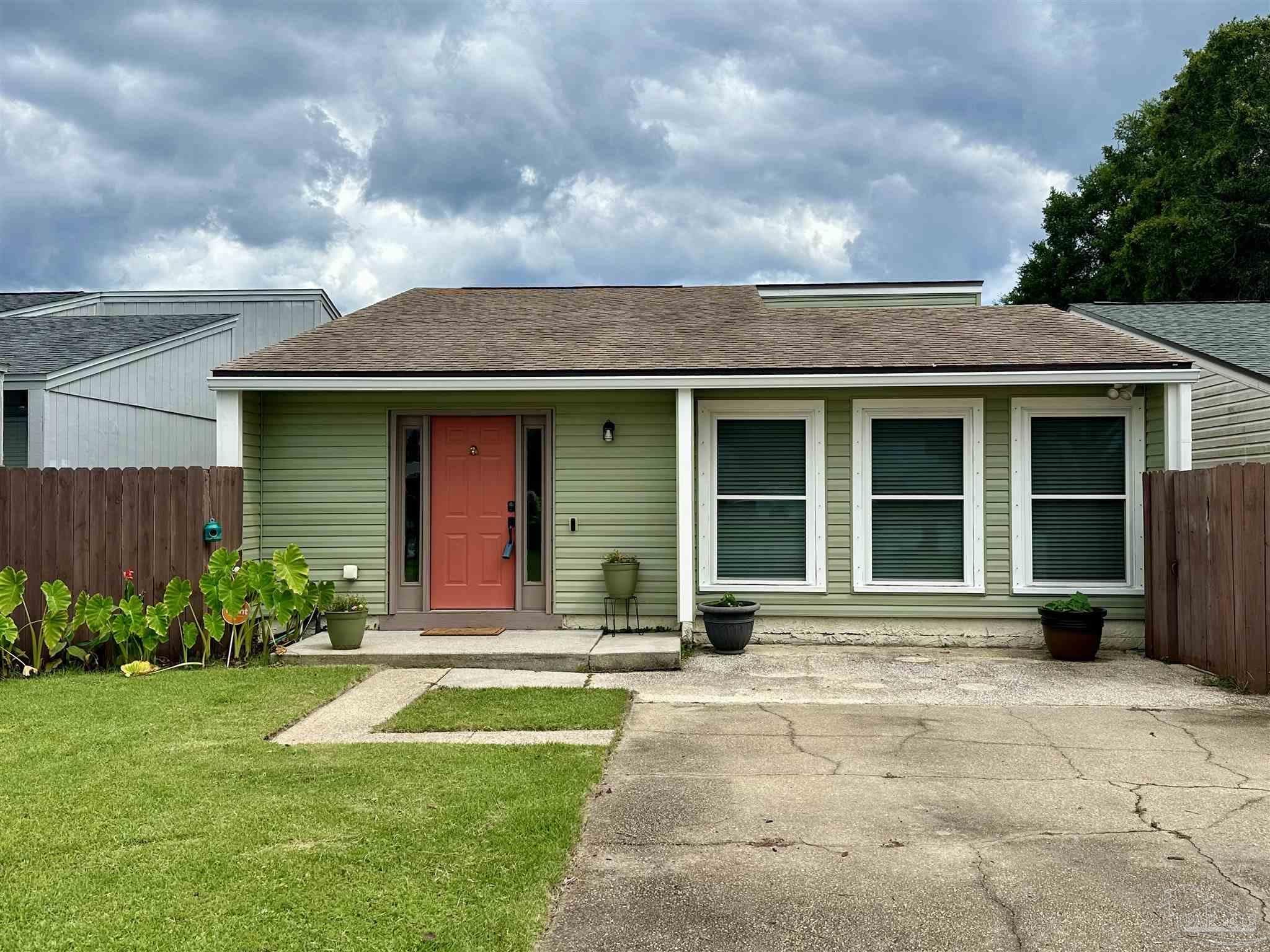 3410 Carlotta St, Pensacola, FL 32503