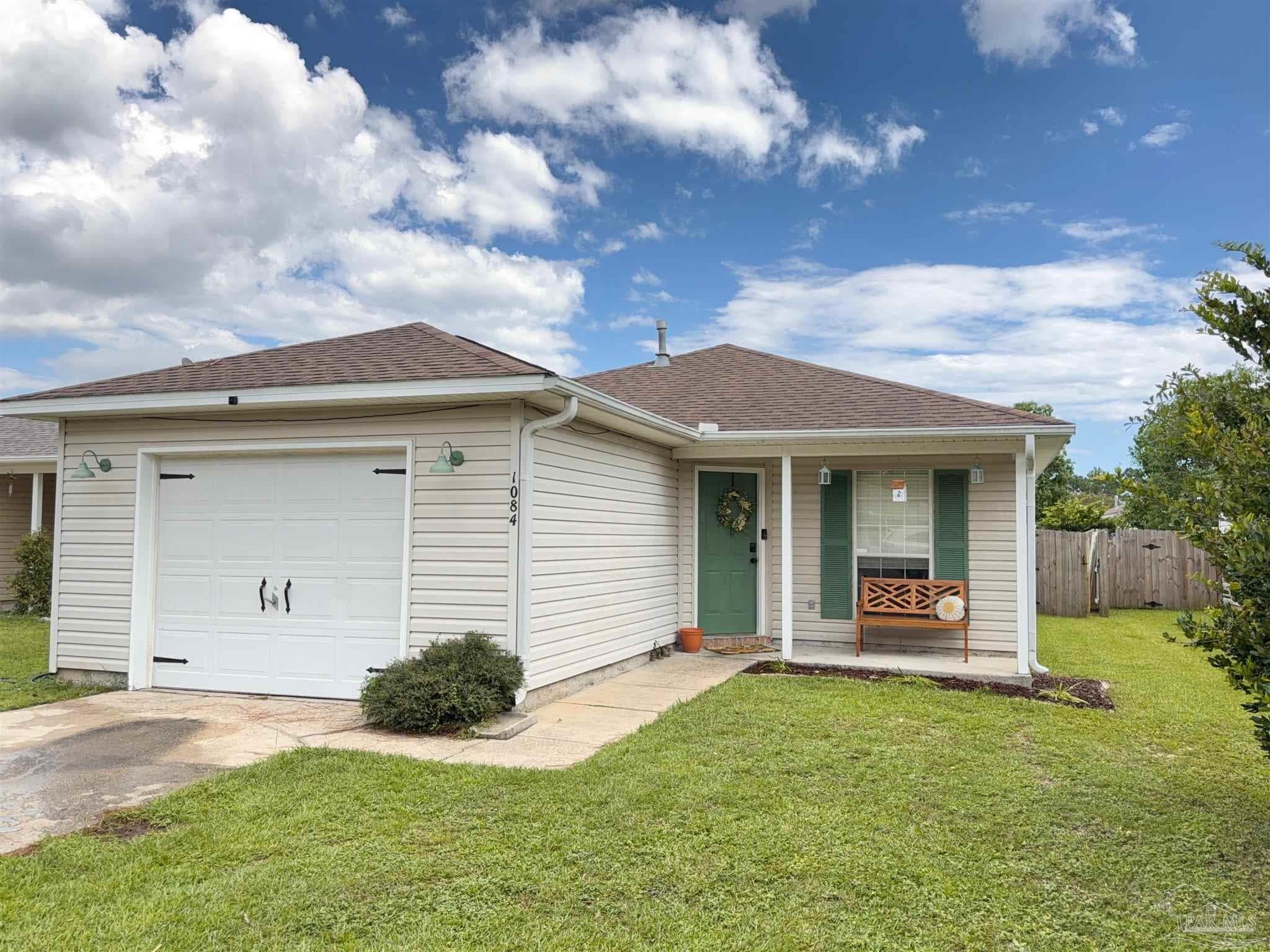 1084 Antigua Cir, Pensacola, FL 32506