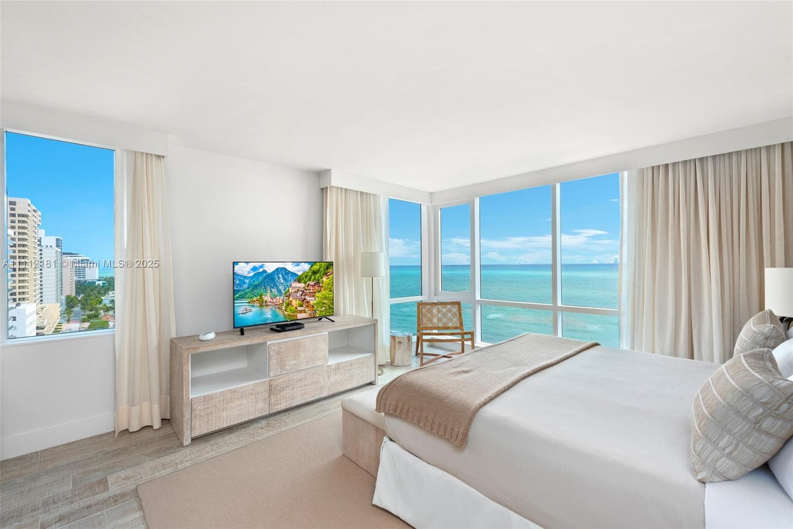 102 24th St # 1219, Miami Beach, FL 33139
