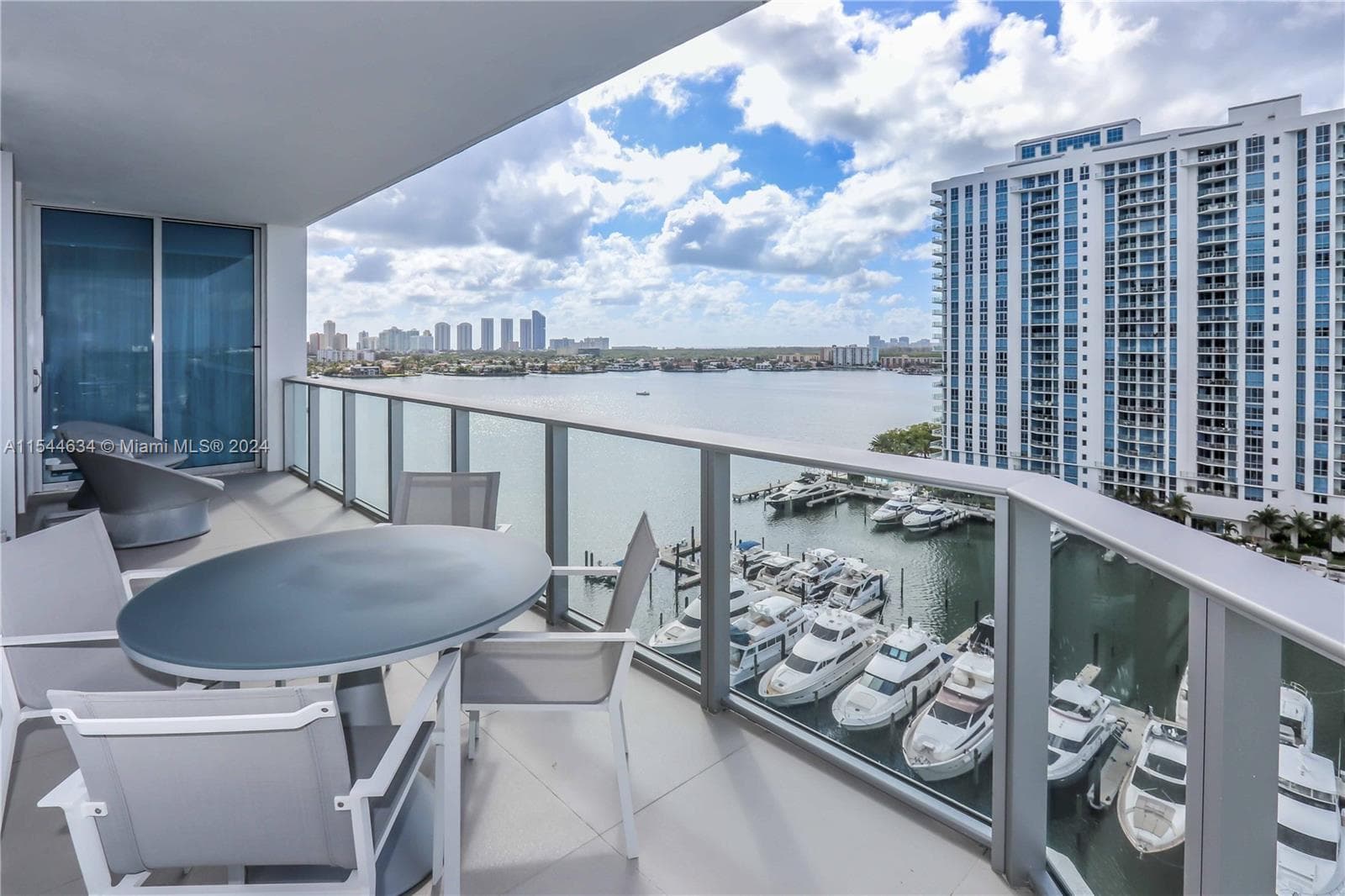 17301 Biscayne Blvd # 1201, North Miami Beach, FL 33160