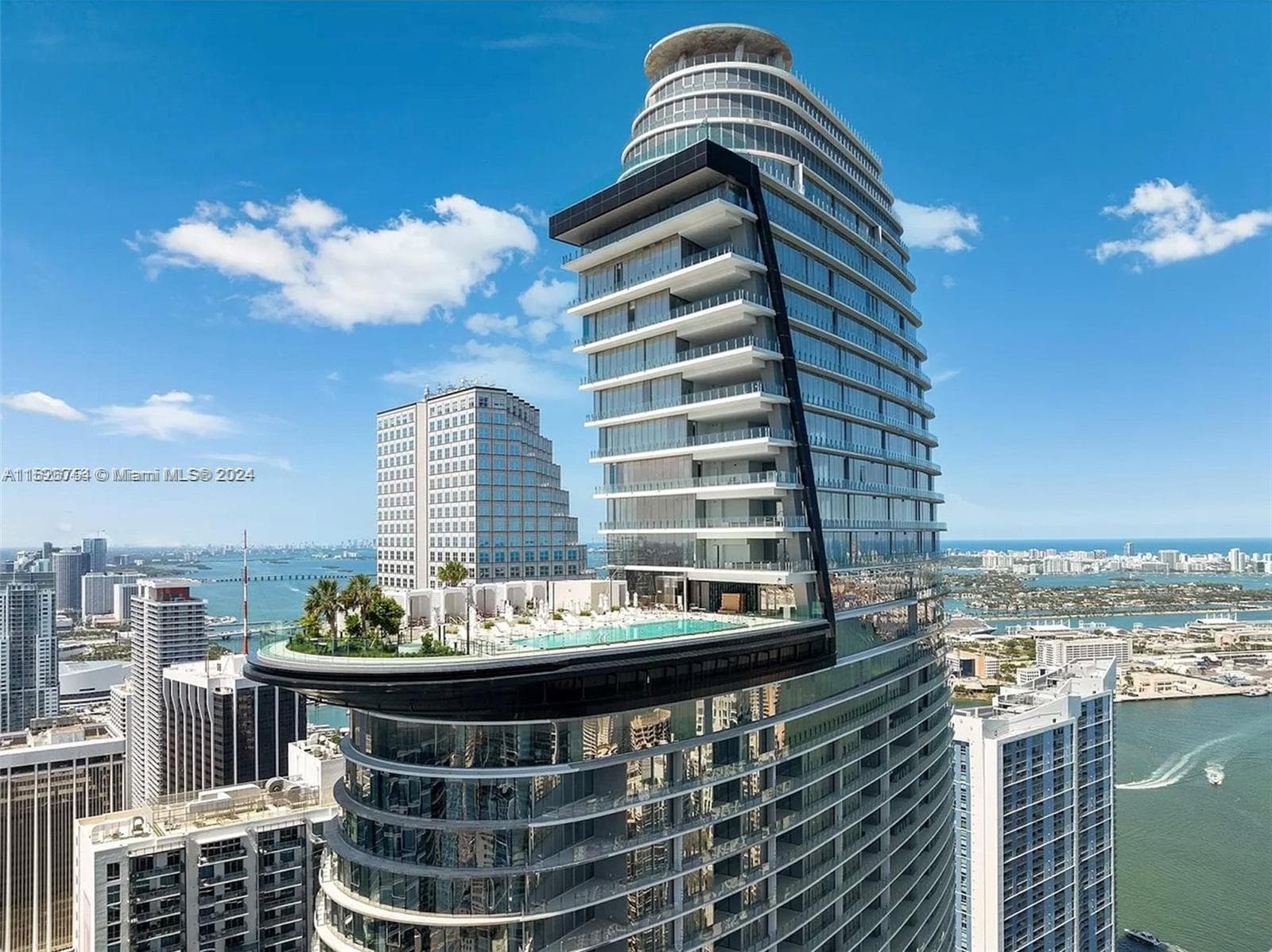 300 Biscayne Blvd Way # 703, Miami, FL 33131