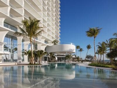 16901 Collins Ave # 1402, Sunny Isles Beach, FL 33160