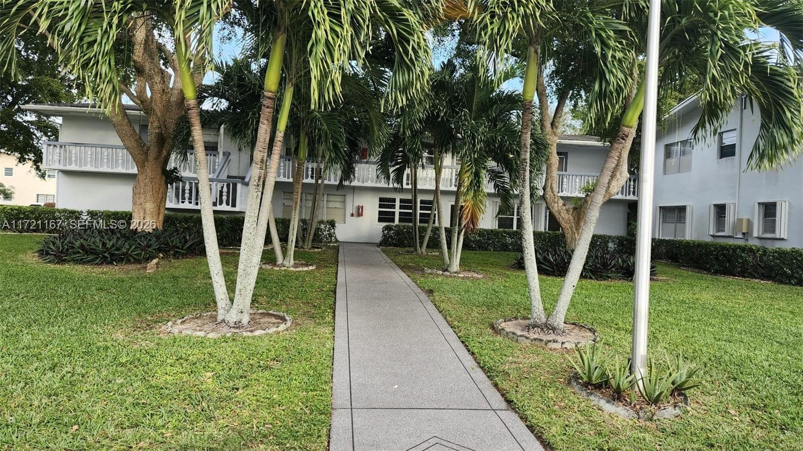 564 Durham T # 564, Deerfield Beach, FL 33442