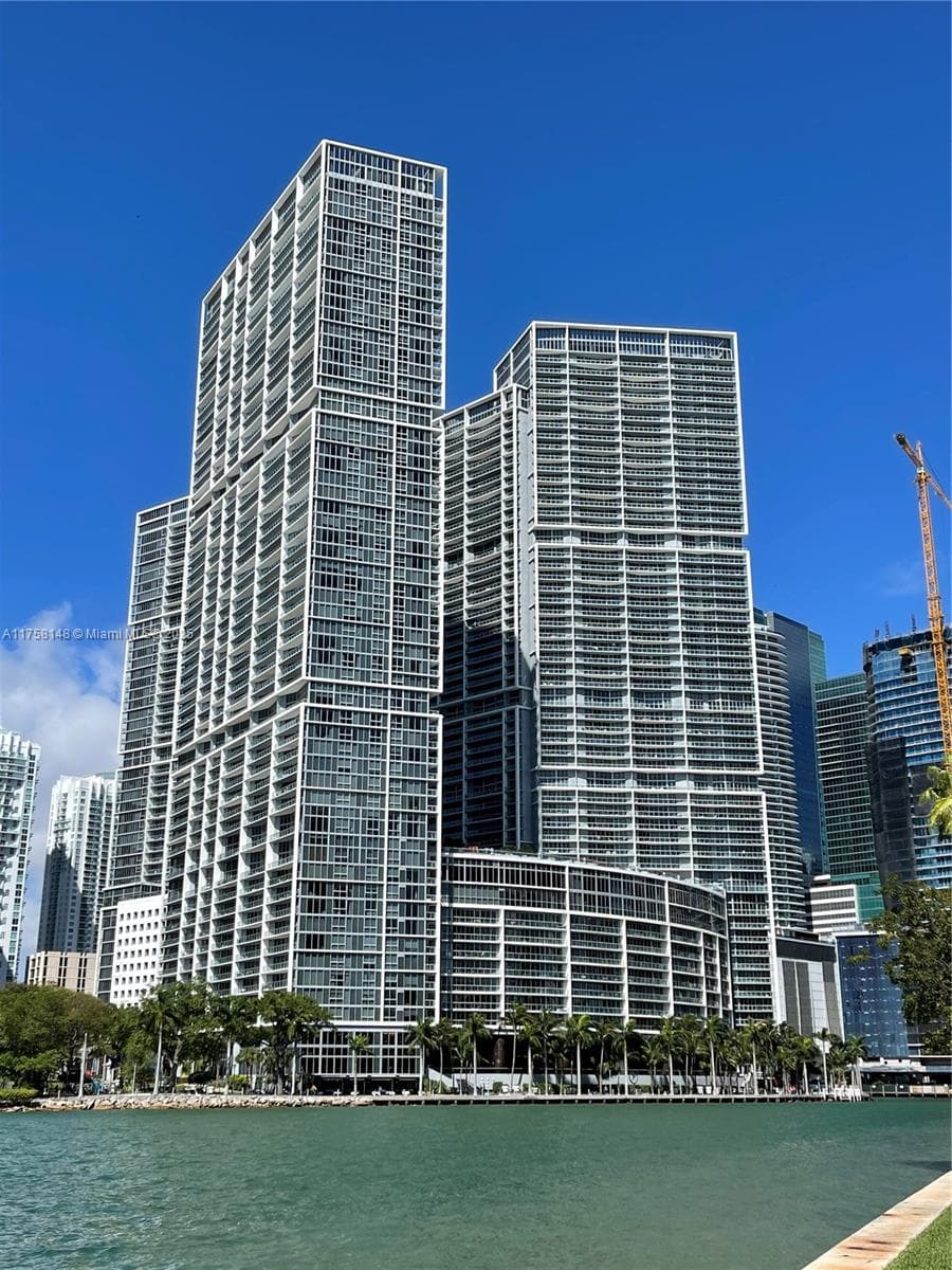 465 Brickell Ave # 819, Miami, FL 33131